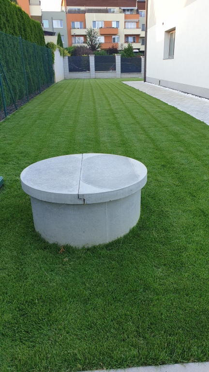 Betonové zhlaví